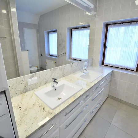With Sauna, Right On The * Ustronie Morskie