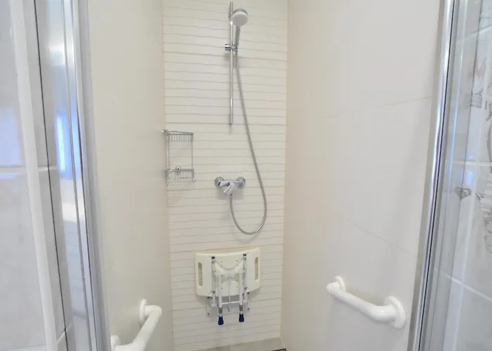 With Sauna, Right On The * Ustronie Morskie